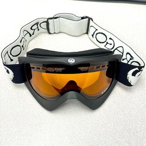 Dragon ski or snowboard goggles